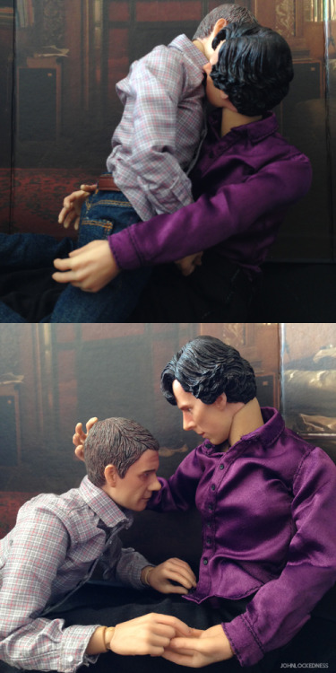 johnlockedness:   Stag Night - I don’t mind  Well here it is, my first nsfw Johnlock doll adventure. Click on the images to get a full look. You know how it works. This took me quite a bit of time so I hope you like it >:D  Part 1 | Part 2 | Part