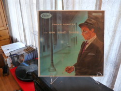 play-catside-first:  Frank Sinatra - In the Wee Small Hours (1955) 