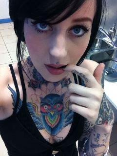 the pretty eyes and the tattoos gotta love it