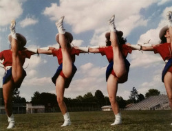 aliov:  Annie LeibovitzKilgore College Rangerettes 1998