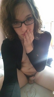 methwanker:  trans teen  Pic 4 is a repost. After seeing the full set, Wow!! Everything I said about pic 4 times 4.