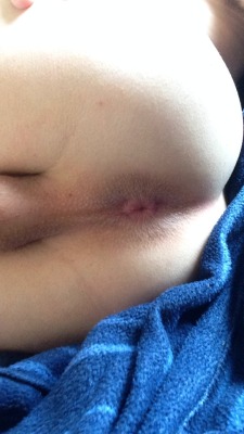 amateur-twink-ass:  Cheeky little wink ;) (me) Thank you SOOO Much for this AMAZING selfie submission! Keep them cumming! omg, this is sooo hot! ツ Boys Do It for you on Cam - Free! Hot, Horny Twink Cams Here Twink Ass Blog Here! 