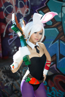 miyuki-cosplay:  Battle Bunny Riven cosplay by Miyuki Cosplay Photography by Wilson Lau Find me at Anime Revolution 2014! 