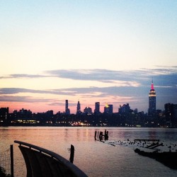 whitmanmae:  Tonight I took advantage of the beautiful weather and walked down to a pier in Williamsburg, Brooklyn. It was so peaceful… and filled with bugs. 