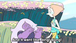 dou-hong:  bunny-warlock:  Pearl has a crush on everybody  control yourself pearl  that thirst is strong~ ;3