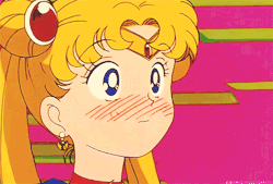 Eternal-Sailormoon:  Gah I Love This. Usagi Is Just So Shocked. She Doesn’t Even