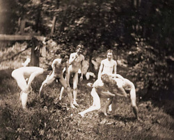    luchadores naturistas , vintage nudist/
