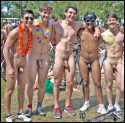 Publicly Naked Guys