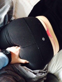 i-saw-tears-in-your-eyes:  So I was laying in bed and my boyfriend comes behind me, yankes my lululemons down and starts taking pictures… According to him I have a nice ass. (And the j-string usually doesn’t show, that’s his doing)