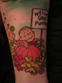 ITS THE GREAT PUMPKIN CHARLIE BROWN