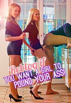 kinkykellyann65:  bestsissypics:  http://bestsissypics.tumblr.com  YES WOULD LOVE A GIRL OR GROUP OF GIRLS TO POUND MY SISSY SLUT ASS WITH THEIR STRAP-ONS AFTERALL I WANTED TO FUCK THEM IN THEIR HOT ASSES SO ITS ONLY FAIR THEY ARE DOING TO ME WHAT I WANTE
