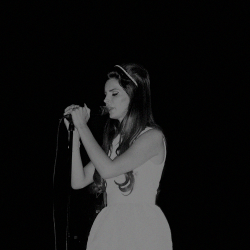 Ultraviolece: Lana Del Rey Performing  At El Rey Theatre In Los Angeles, Usa (June