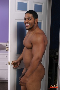 black-straightpornstuds:  real-deal-inches:Brian Pumper is straight, but no one is perfect ! ;) BRIAN PUMPER