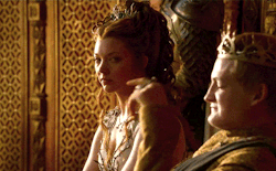 juegodetronosfans:  My mom on Margaery Tyrell Baratheon Baratheon: Oh, poor… http://ift.tt/1qDM0Ix 