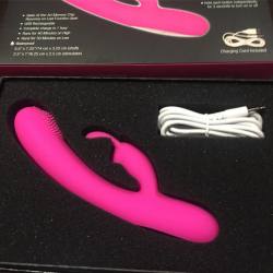 The texture of this #vibrator is incredible. All #sextoys should feel this great. For only ๖ it comes with a free gift. Contact directly for details. #sextoys #shoppingonline #sextoysonline #pleasure #pleasureproducts #vibrator #masturbation #sex #lgbt