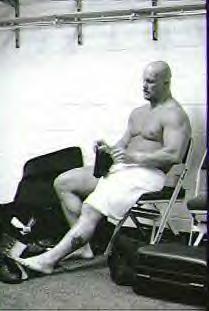 rwfan11:  Stone Cold about to put on his trunks!
