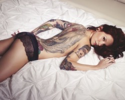 inked-babes-save-the-day:Source:Sexy Inked