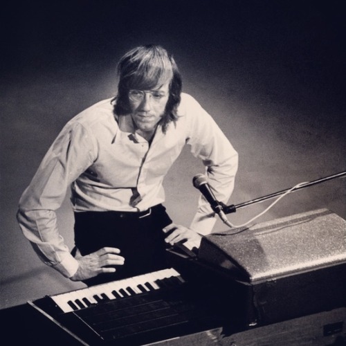 ricsrecordrackcoverart:  RIP RAY MANZERAK (born Feb 12, 1939 - died May 20, 2013).  Responsible for the cool and distinct ‘sound’ of The Doors and their man on keyboards. www.ricsrecordrack.com