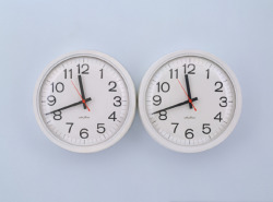 insanity-and-vanity:  tooombz:  Felix Gonzalez-TorresUntitled (Perfect Lovers) 1991. Clocks, paint on wall. Untitled (Perfect Lovers) consists of two clocks, which start in synchronisation, and slowly, inevitably fall out of time due to the failure of