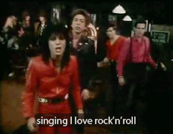 deoxyribonucleicacidrocks:  Joan Jett and the Blackhearts-I love rock n roll