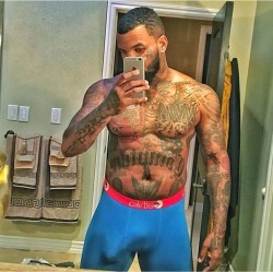 hotthickboys:  The Game stays trying it with thirst traps! 
