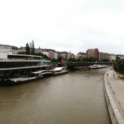 Down by the river around the bridge from my hotel.  #vienna #danube #latergram #river #takemeback #vienna #Austria #leighbeetravel #cloudyday