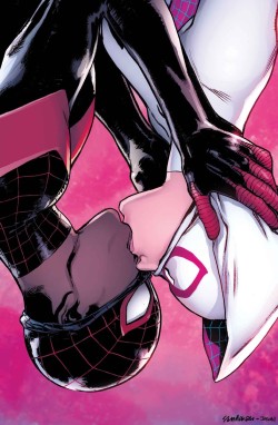 league-of-extraordinarycomics:  Spider-Gwen &amp; Spider-Man by SARA PICHELLI.
