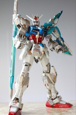 gunjap:  MG 1/100 GAT-X105+AQM/E-X02 Sword Strike Gundam Custom: Photo Reviewhttp://www.gunjap.net/site/?p=270964