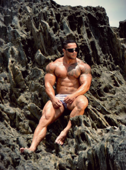 musclegods2:  Γκάβλα ♥ Bruno Moraes Cunha. View All Posts Of Bruno Moraes Cunha 