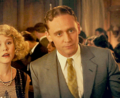 natashamaximova:  Tom Hiddleston as F. Scott Fitzgerald in Midnight in Paris 