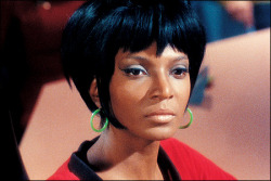 undeadthug:  You know damn well that Uhura