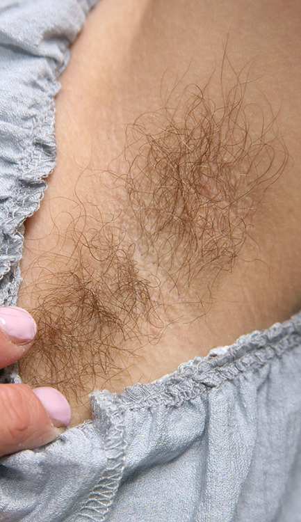 lovemywomenhairy: Lovin’ the pits and bush porn pictures