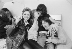 theunderestimator-2: “Somebody put something in my mouth”: Joey Ramone hanging out backstage with grateful fans and groupies in 1979, Boston, Massachusetts, USA   (image by Jeff Albertson/CORBIS). (via) 