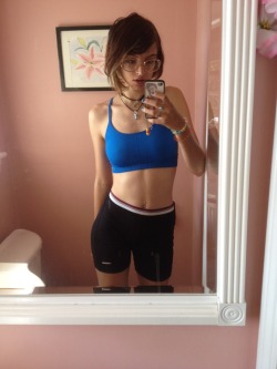 spacepixie:  I’m wearing workout clothes today Cuz they look so good so why not wear them casually &gt;:)