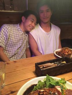 lordsachan:  Father and son spending quality time together (and matching captions) â€“ Keita-san : I went to eat dinner with my sonKenta: I went to eat dinner with my papa. â€“sourceÂ and sourceÂ  