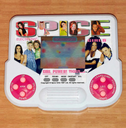 pangenttechnologies:  Spice GirlsTiger Electronics LCD Handheld Game 1997 (MAME/HBMAME)https://youtu.be/y08DdfwU-FA