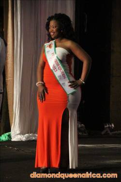 Planetofthickbeautifulwomen:  Model Nelisiwe Mabaso Representing South Africa And