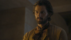 bannock-hou:  Michiel Huisman as Daario Naharis in Game Of Thrones S04E07 see more GAME OF THRONES HERE