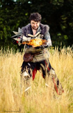 acoustica-photography: Cosplay: HawkeGame: Dragon AgeCosplayer: Shane​ ( Blood/Sugar Cosplay� )Convention: AmeCon​ #Dragonage  #costographer #Cosplay #AmeCon2016 #DA #Hawke Acoustica Photography © All Rights Reserved. If you’re interested in