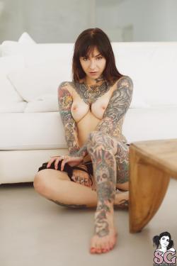 inked-girls-all-day:  Gogo Suicide
