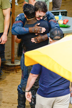 ballvvasher:  Chris Evans and Frank Grillo hugging on the set of ‘Captain America: Civil War’ on May 19, 2015   