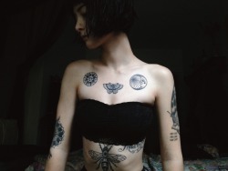 loverscarvings:  loverscarvings:  My new pieces thanks to Franco Maldonado at Greenpoint Tattoo, Brooklyn NY. So in love with how they turned out.  Whoa hey thanks guys check out Franco’s work ~ Instagram: francomaldonado Tumblr: francomaldonado79