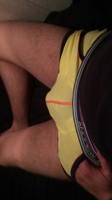 Dudes, dudettes &amp; others! My underwear has POCKETS!!!! It&rsquo;s amusing how stoked I am about this&hellip;. Ok, bye!!