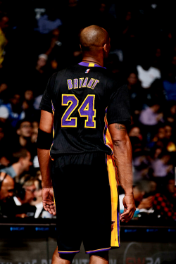 bomb-chicas:  supamuthafuckinvillain:2 Decades in the NBA is no small feat. Kobe Bean Bryant, Championship Warrior, through and through. 👏🍻 #1