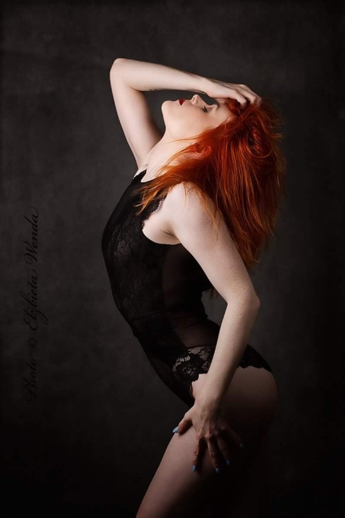 Porn photo sexy-redhead-redhair-orangehair:    Metin