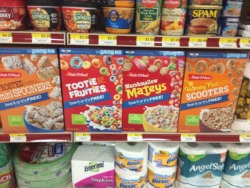 jackaloper:thethespacecoyote:I found these off brand cereals