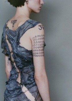 9th:  [ “latex and net dress”, alexandre herchcovitch, 1998 // sample: 100 fashion designers - 010 curators]