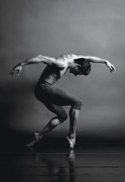 Ricardo Graziano, Sarasota Ballet by Barbara Banks