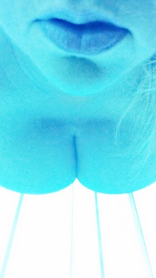 bigdaddysgirl71:  Tanning bed pics &amp; me on all fours as requested… Mmmm… Daddy loves me in this position. I think it’s because of this sweet little view. 🎀👑💖 bigdaddytoher, look at what glows in the tanning bed! Oh my!