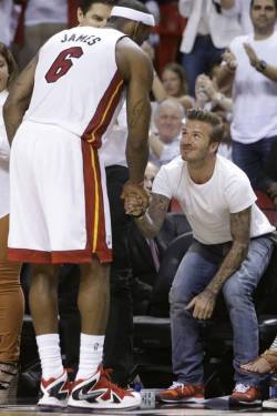bossclassstyle:  LeBron James meeting David Beckham. 